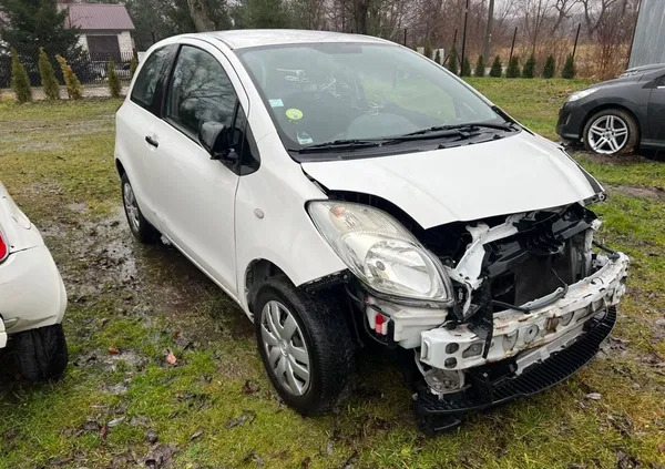 toyota Toyota Yaris cena 6900 przebieg: 139250, rok produkcji 2009 z Ożarów